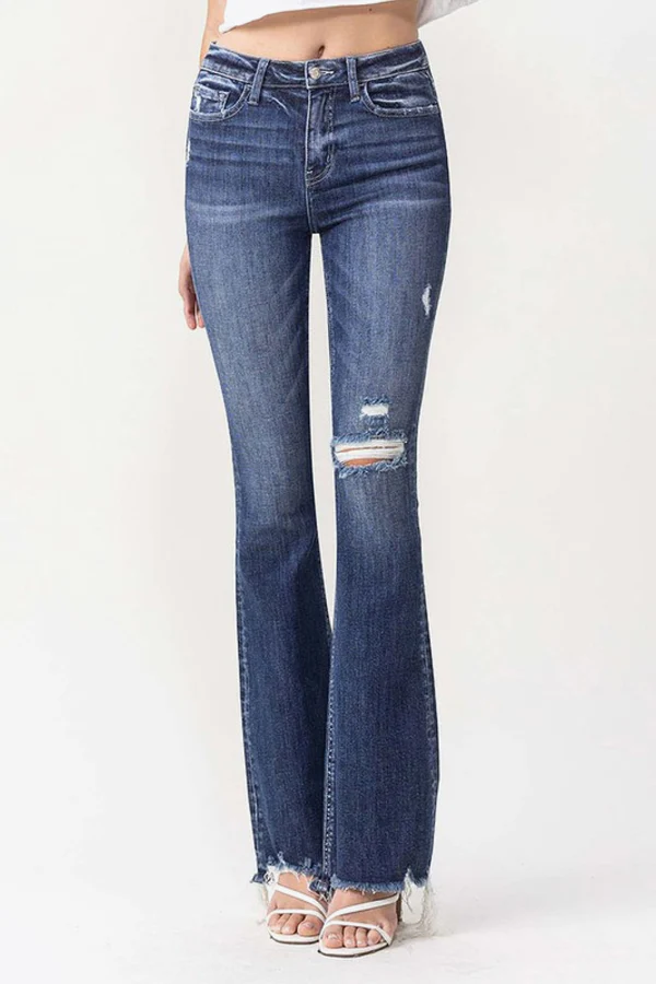 Flaunt Your Style: Girls’ Flare Jeans for a Trendy Look