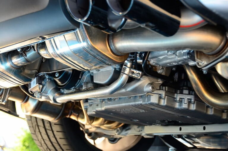 5 Reasons To Change Your Car Exhaust System Immediately