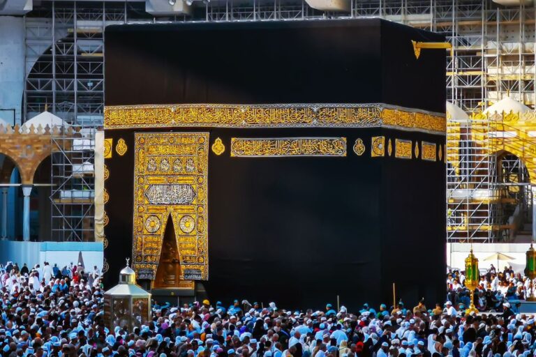 Astounding Benefits of Umrah in Ramadan with 7 Continents Travel