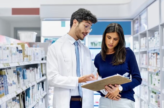 Is a Diploma in Pharmacy Right for You?