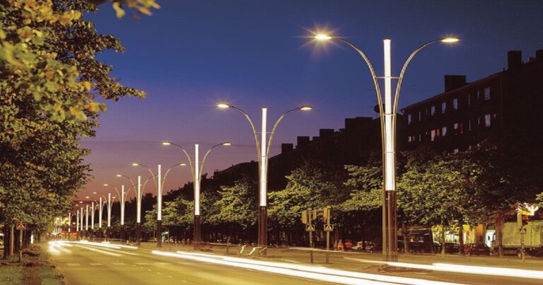 Do Street Light Pole is More Costly to Install than Conventional Ones in 2024?