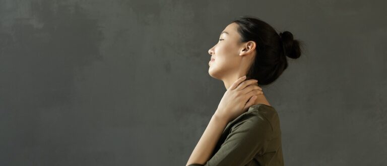 Online Care for Neck Pain: Connect with Specialists Today