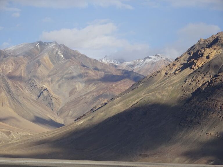 Exploring the Mystical Beauty of Spiti Valley: A Journey to Remember