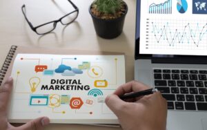 7 Reasons to Work with a Digital Marketing Agency