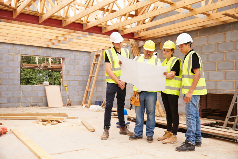 How to Choose the Right Home Builder for Your Dream Home