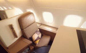 flight to Dubai in business class