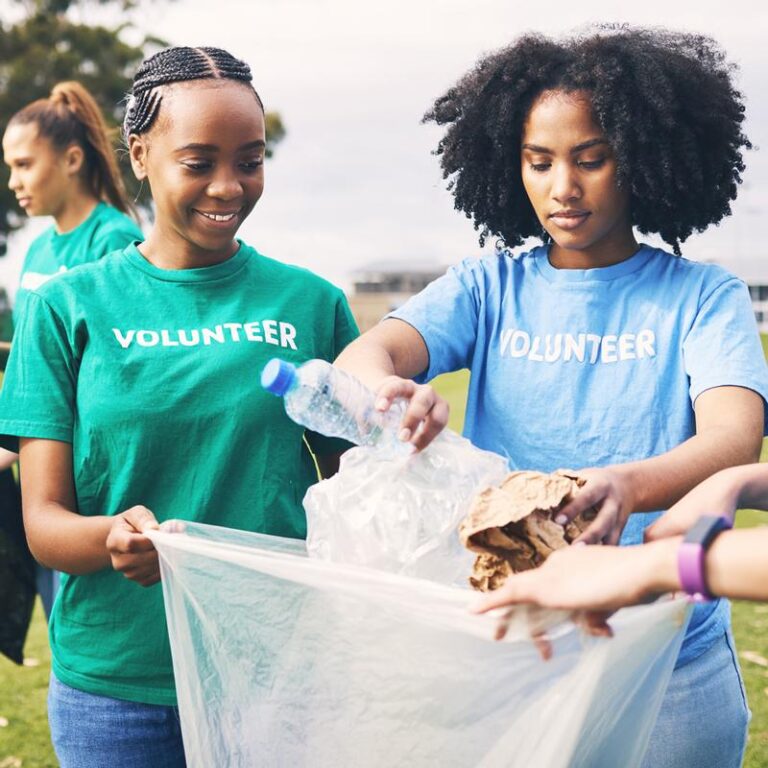 Benefits of Joining a Volunteer Program for Youth
